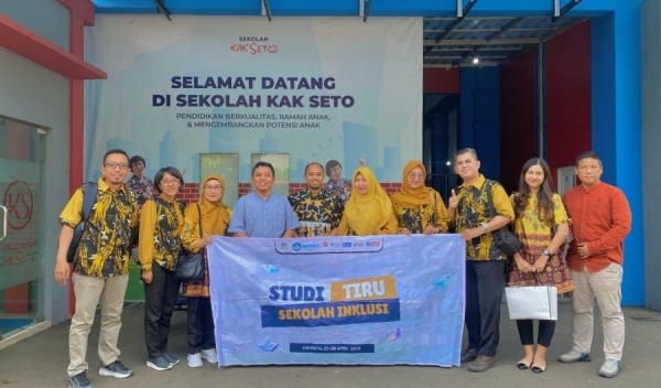 STUDI TIRU SEKOLAH INKLUSI